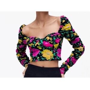 Zara Women's Long Sleeve Floral Crop Top size medium
